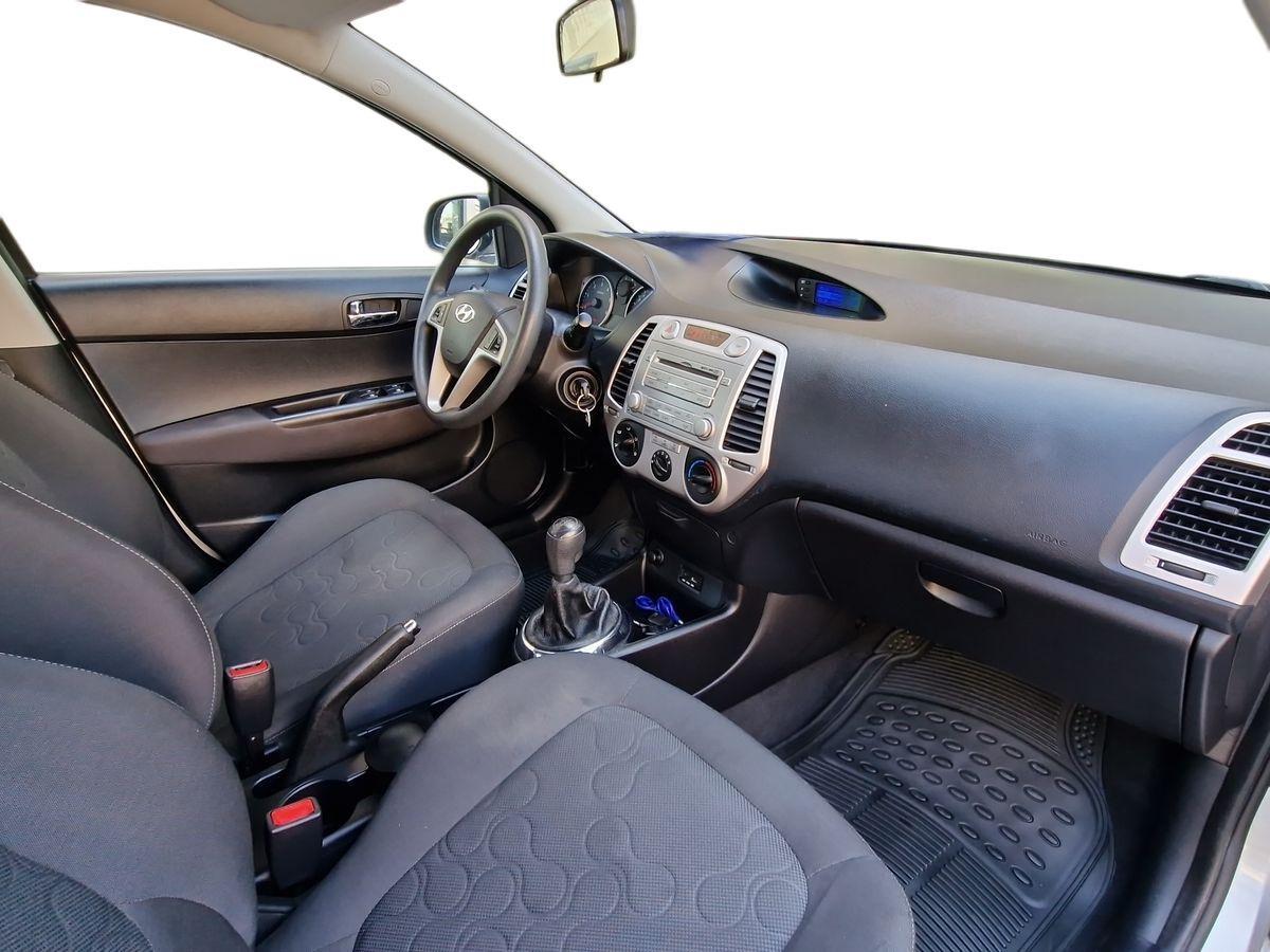 HYUNDAI I20 1.2 COMFORT