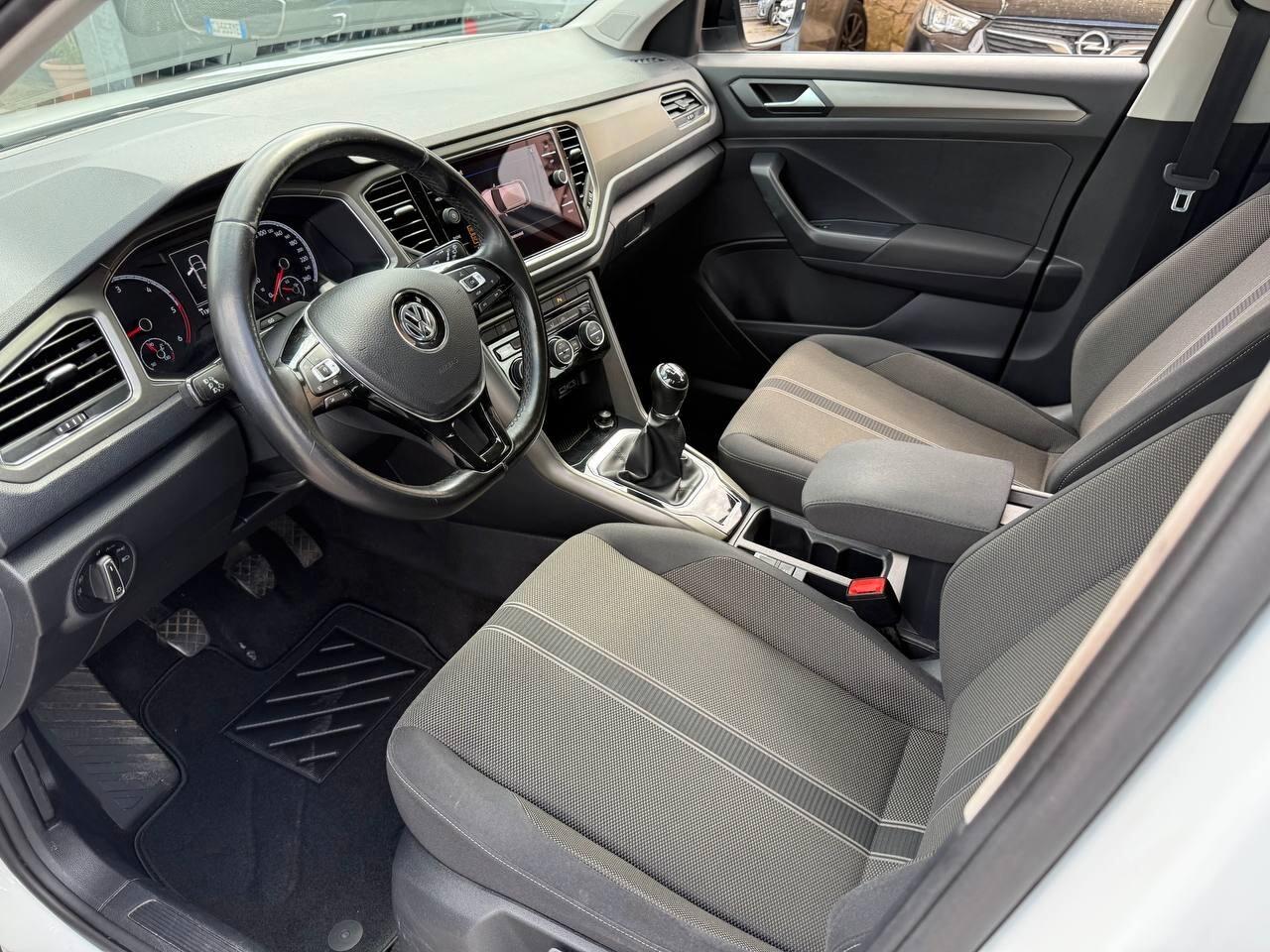 Volkswagen T-Roc 2020 1.6 TDI Tetto nero Sport