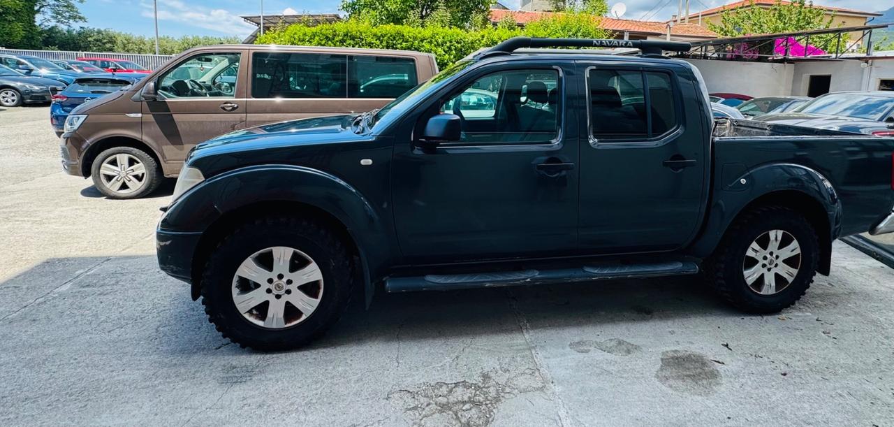 Nissan Navara 2.5 dCi 4 porte Double Cab LE