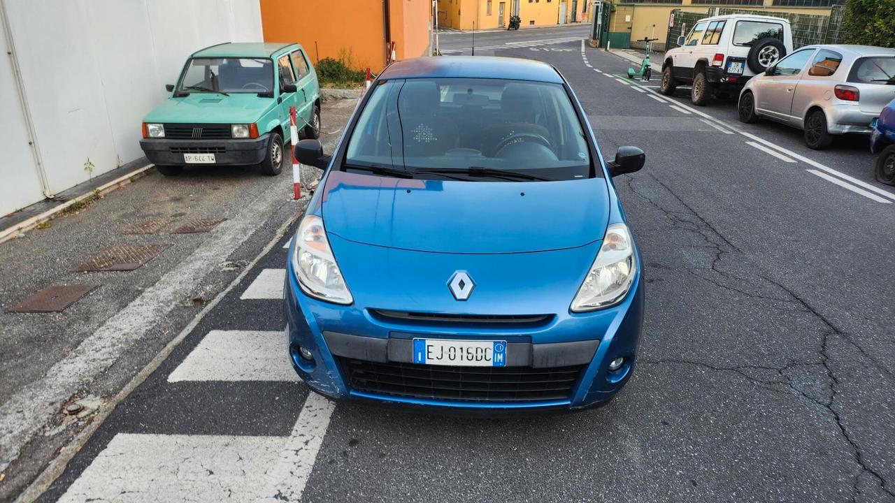 Renault Clio 1.2 16V 3 porte Dynamique