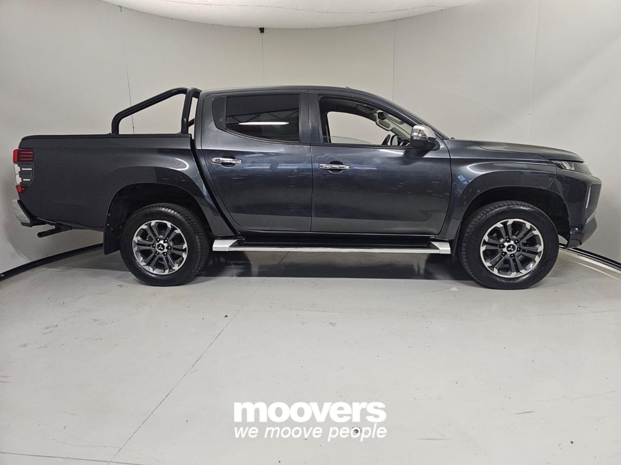 MITSUBISHI L200 (2019-2022) 2.3 D Double Cab 4x4 Super Select Intense aut. *Roll Bar*
