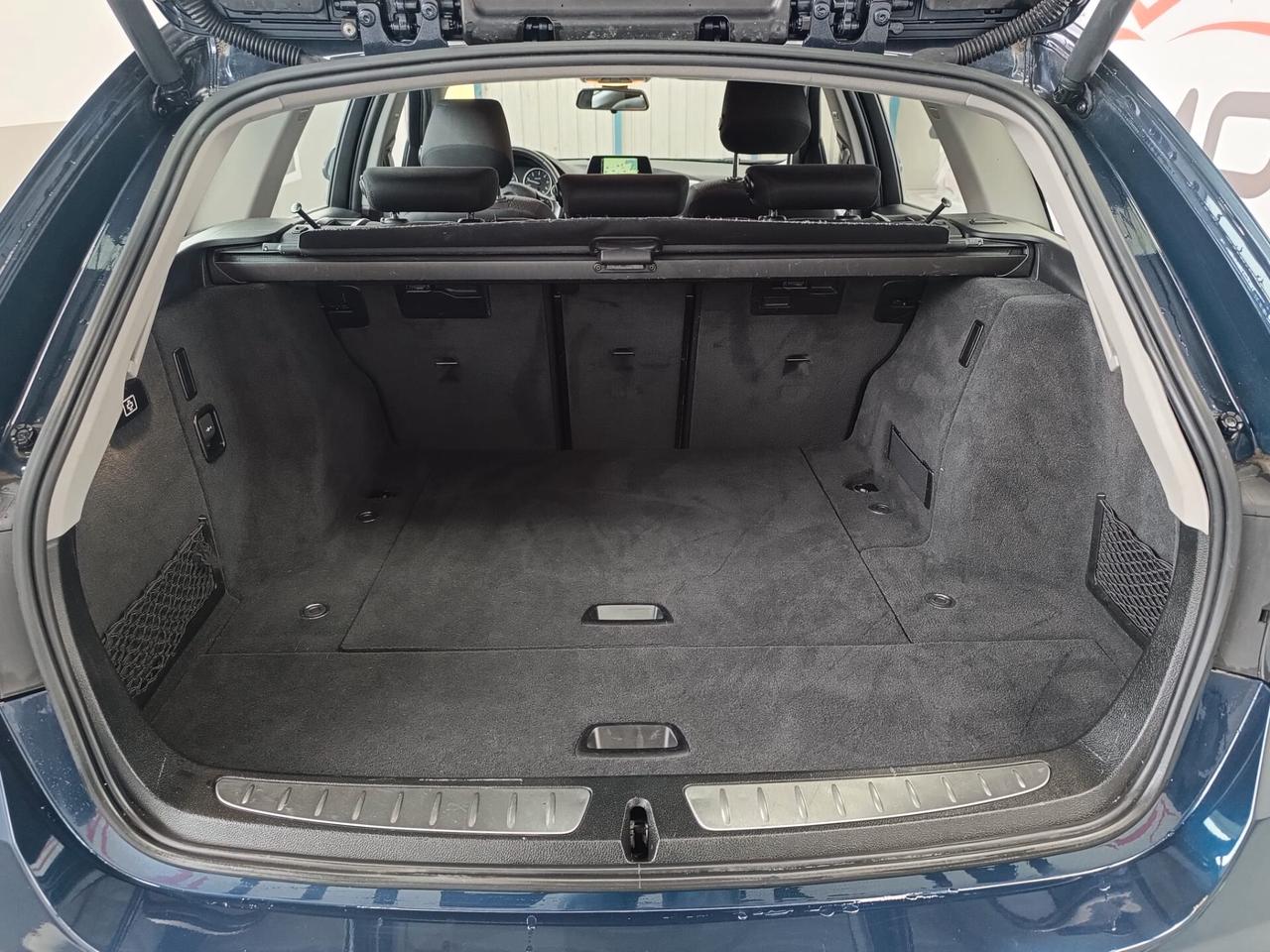 Bmw Serie 318d Touring Business Advantage aut.