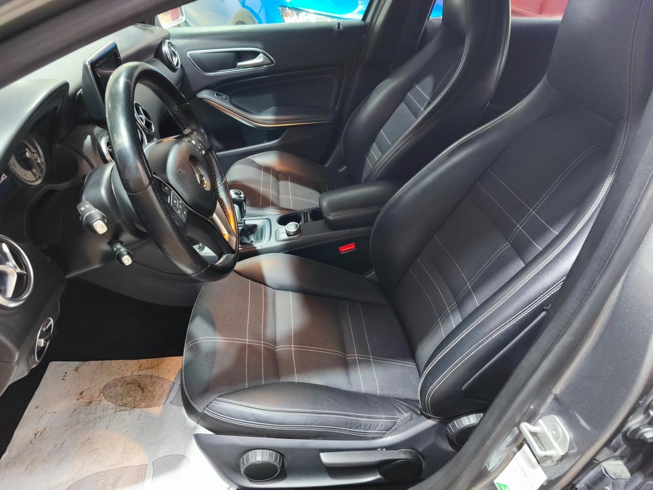 Mercedes-benz A 180 CDI BlueEFFICIENCY Sport AMG