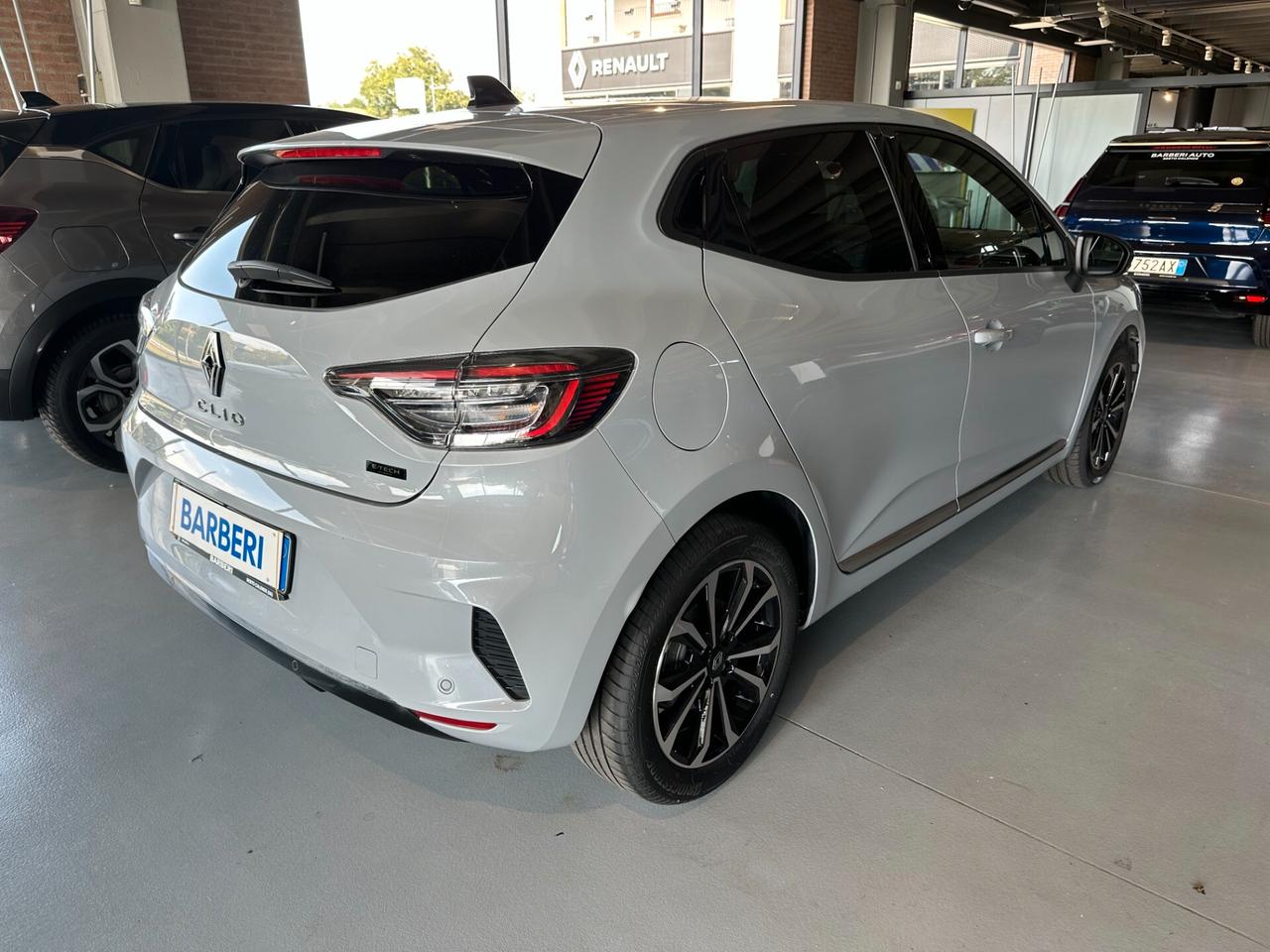 Renault Clio Full Hybrid E-Tech 145 CV 5 porte Techno