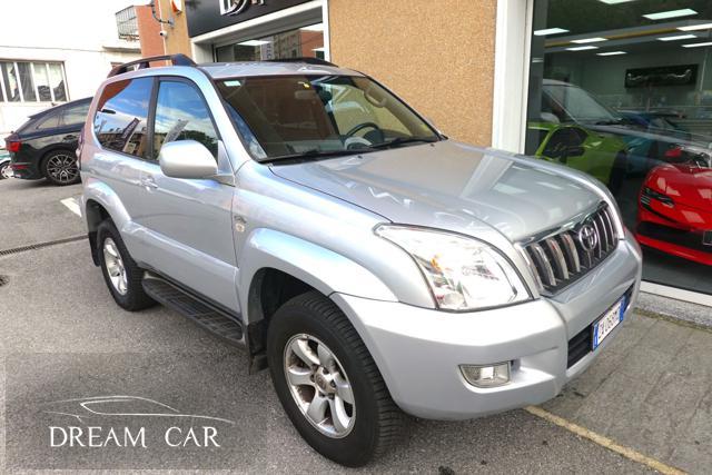 TOYOTA Land Cruiser 3.0 D-4D 16V cat 3 porte Sol