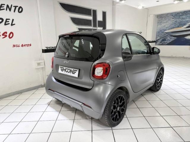 Smart Fortwo 0.9 t Berlin Black Superpassion 90cv twinamic