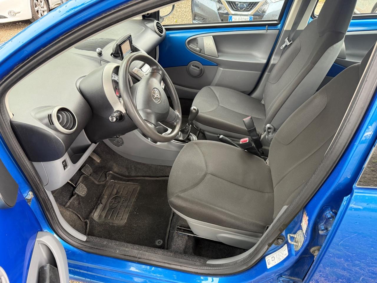 Toyota Aygo 1.0 12V VVT-i 5 porte Now Connect