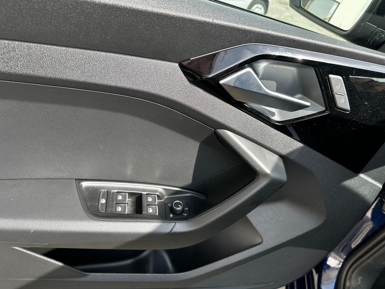 Audi A1 allstreet 30 TFSI Identity Contrast