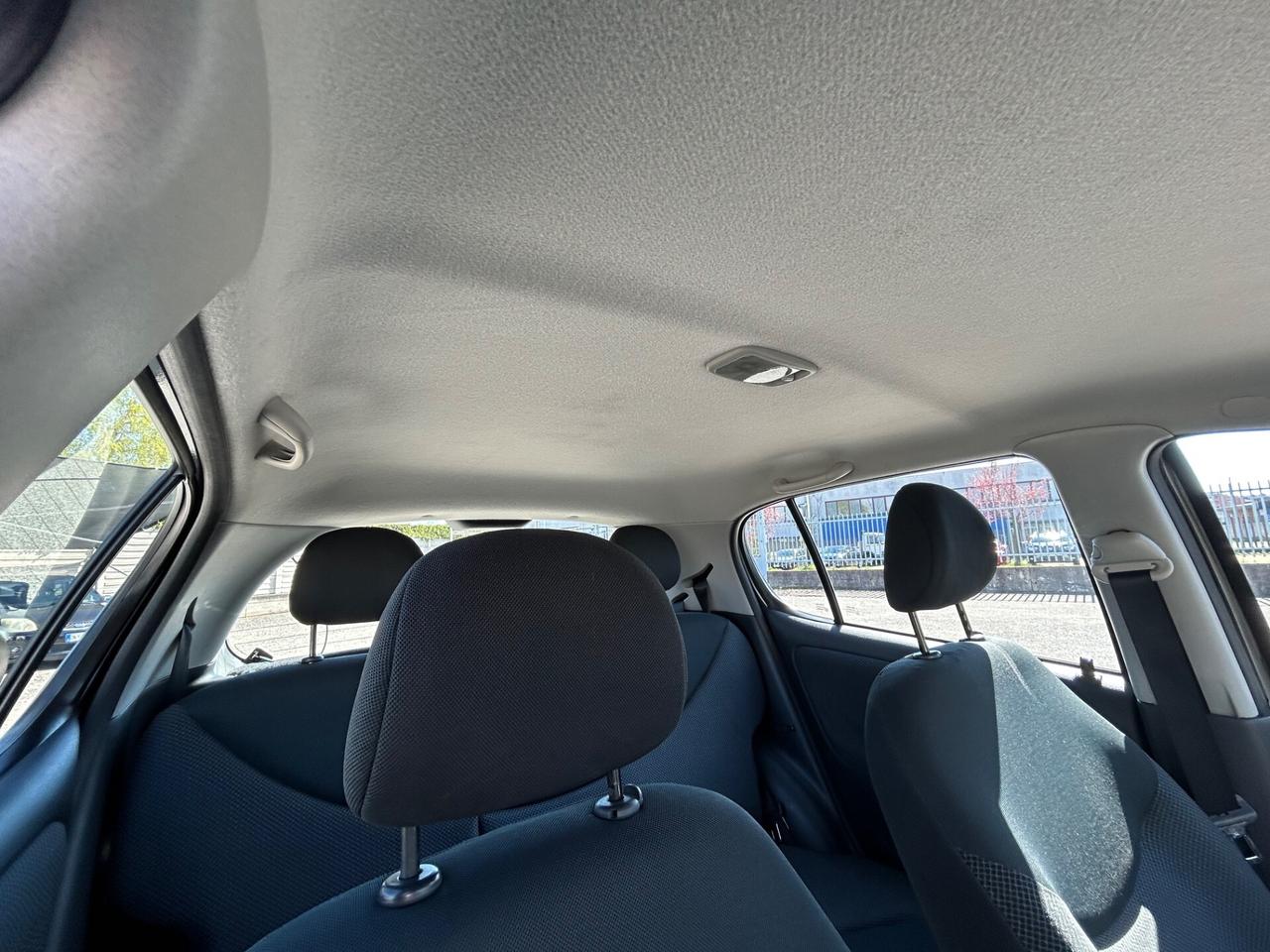 Toyota Yaris 1.3i 16V 5P FRIZIONE NUOVA