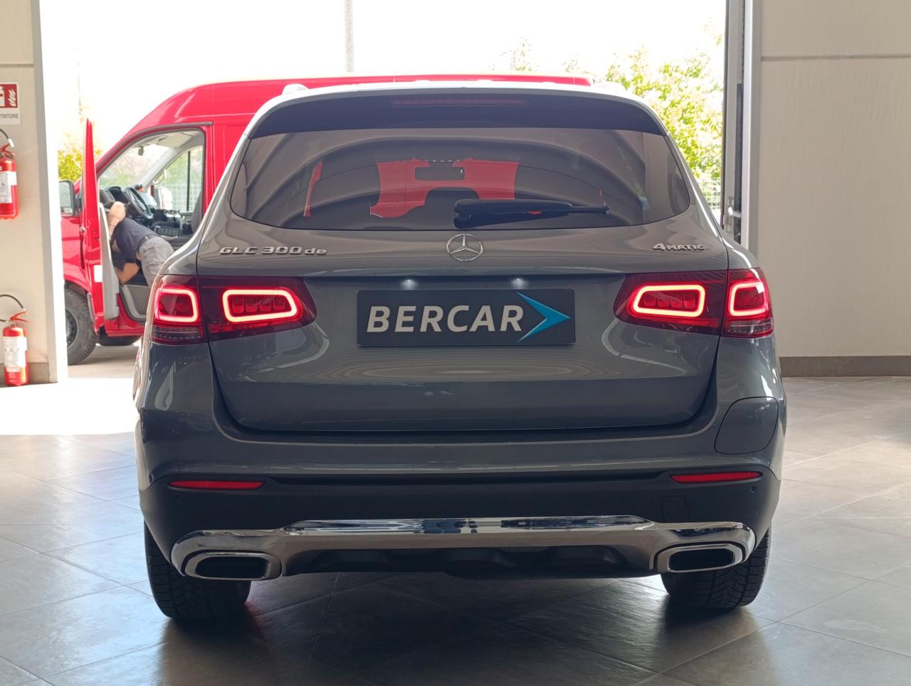 Mercedes GLC SUV GLC 300 de phev (eq-power) Business 4matic auto