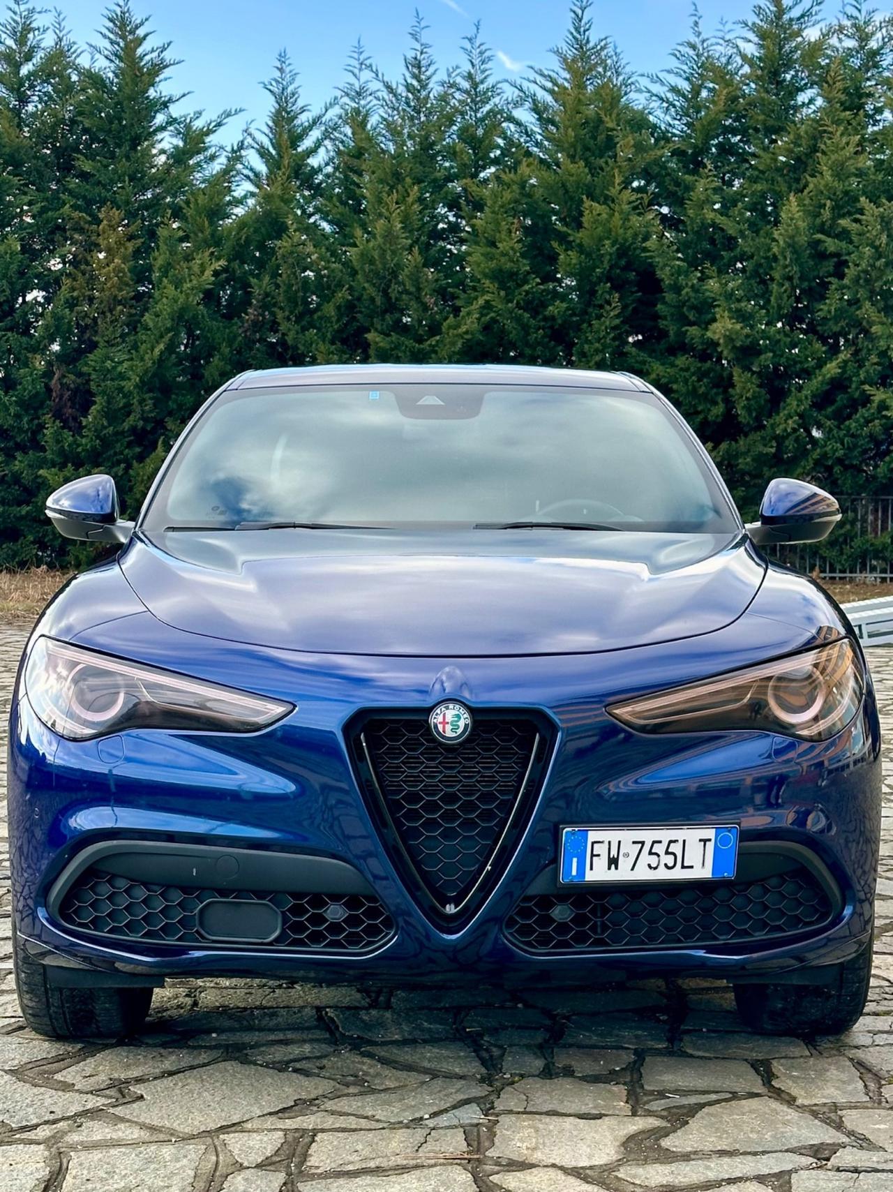 Alfa Romeo Stelvio 2.2 Turbodiesel 210 CV AT8 Q4 Executive Veloce