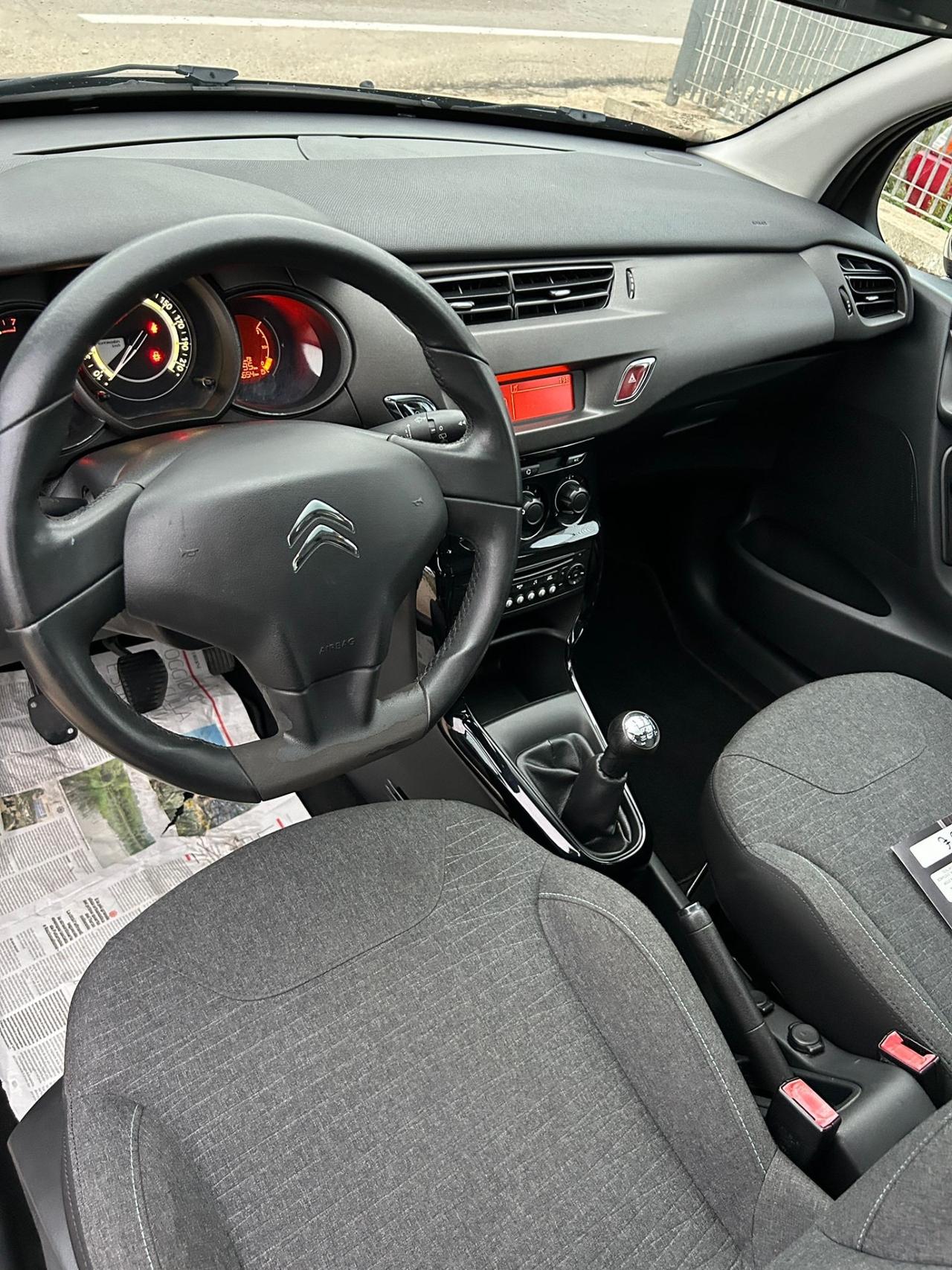 Citroen C3 PureTech 82 Exclusive-2015