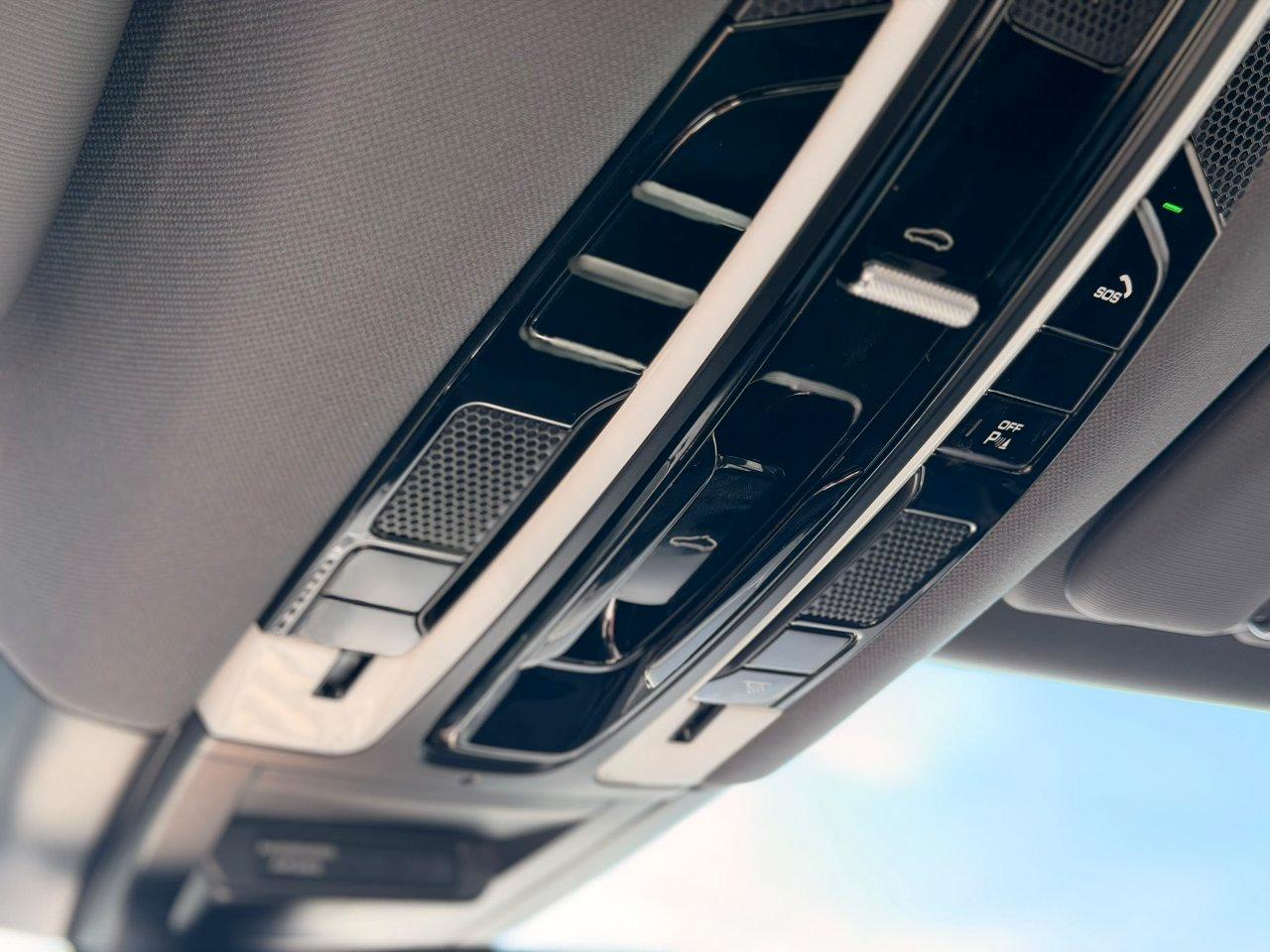Porsche Cayenne 3.0 e-hybrid tiptronic