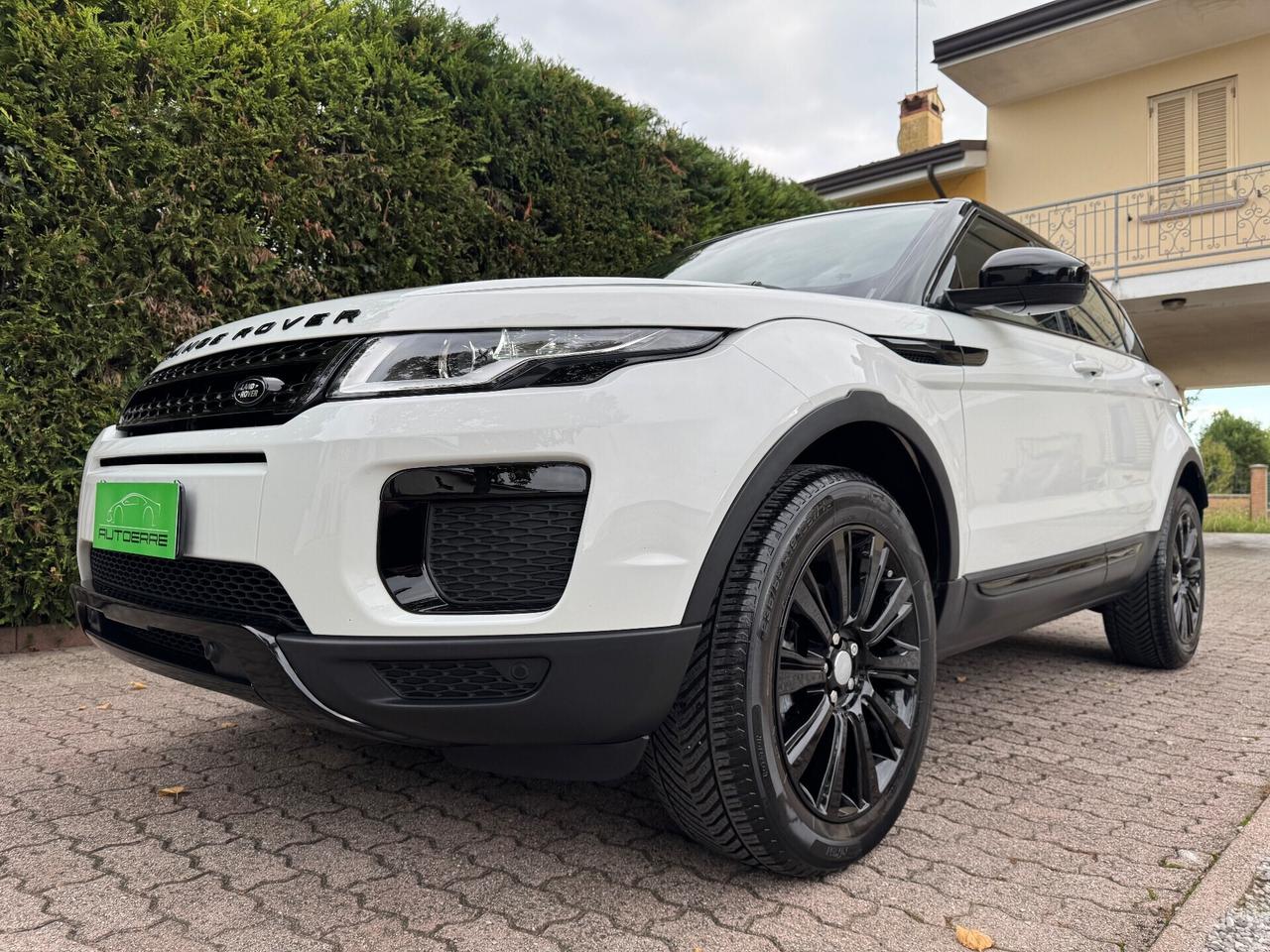 Land Rover Range Evoque 2.0 eD4 5p. SE Black Desing Pack