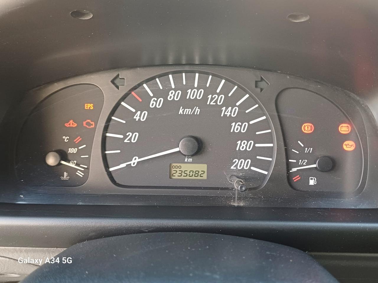 Opel Agila 1.0 12V