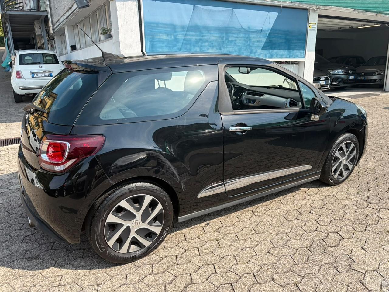 Ds DS3 3 1.2 VTi 82 Just Black*EURO5*NEOPATENTATI