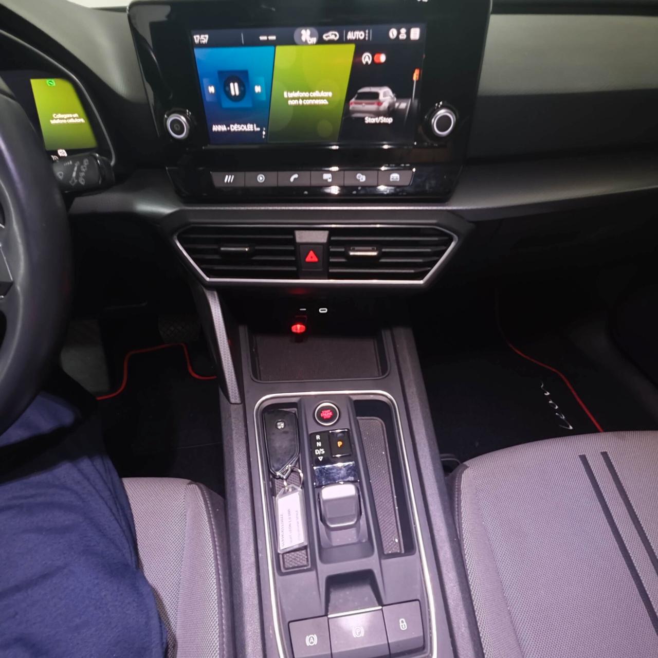 Seat Leon Sportstourer 1.0 eTSI 110 CV DSG Business