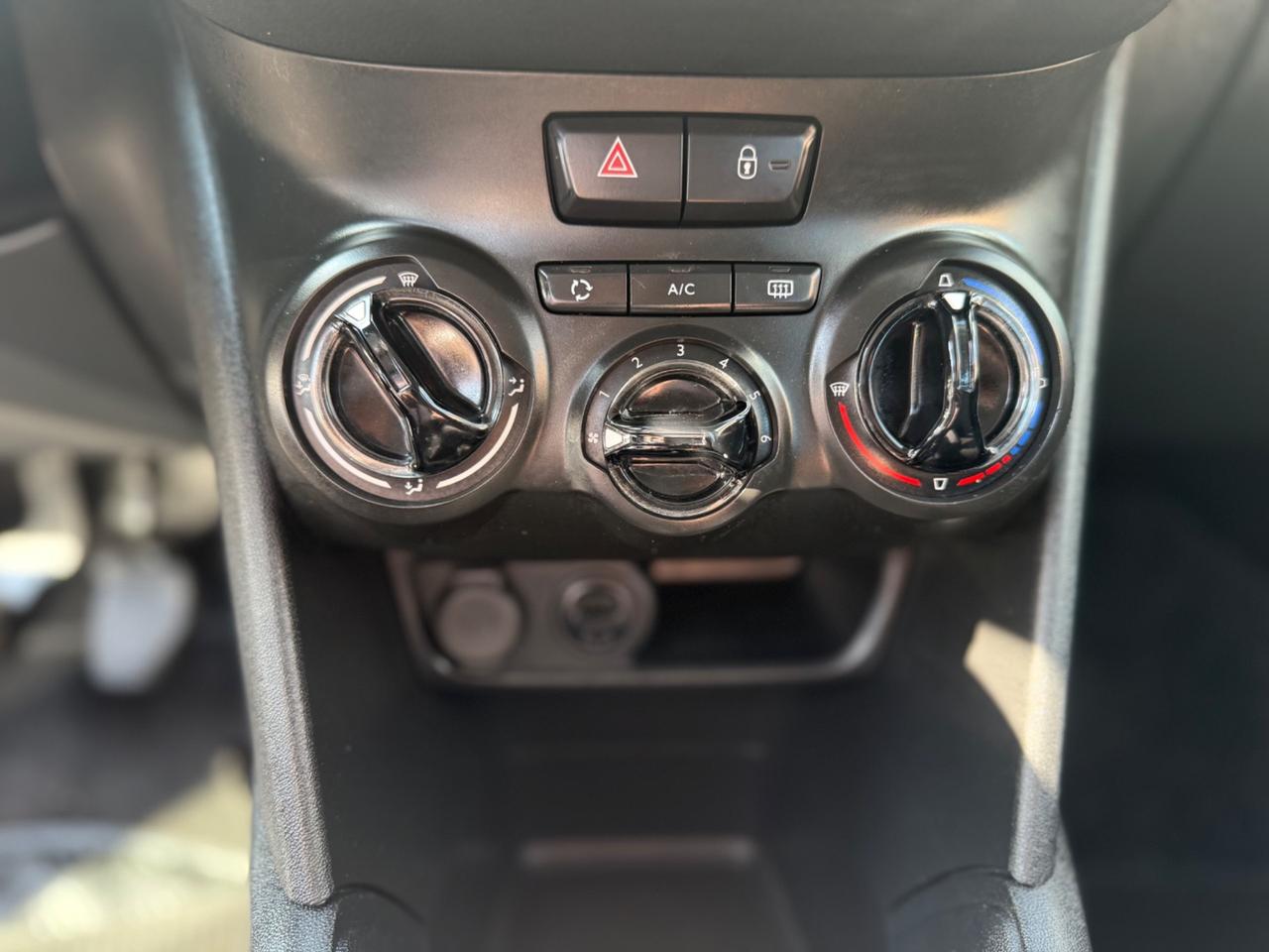 Peugeot 208 1.6 e-HDi 92 CV Stop&Start 5 porte Allure