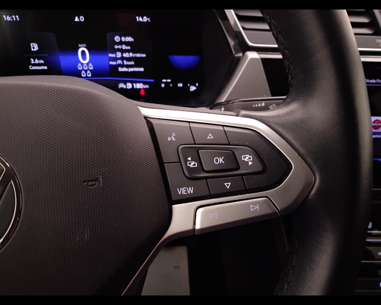 VOLKSWAGEN Touran III 2015 - Touran 1.5 tsi Business 150cv