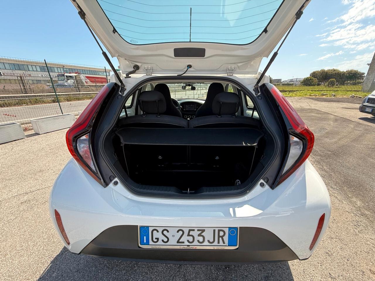 Toyota Aygo X 1.0 Active 72cv