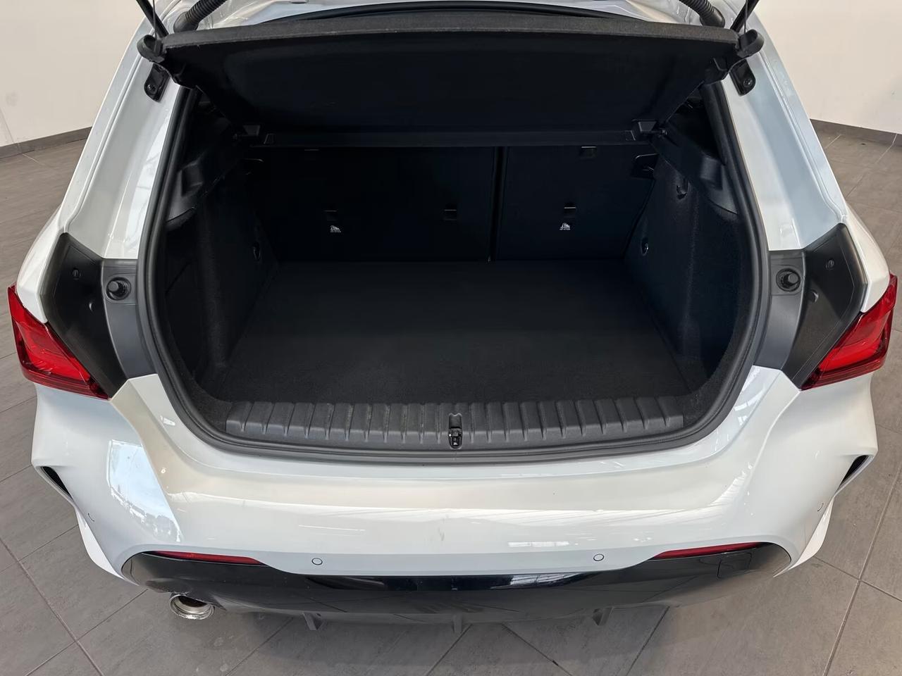 Bmw 118 118i 5p. Sport