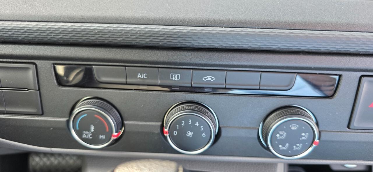 Volkswagen Transporter 2.0 TDI 150CV PL Kombi Business