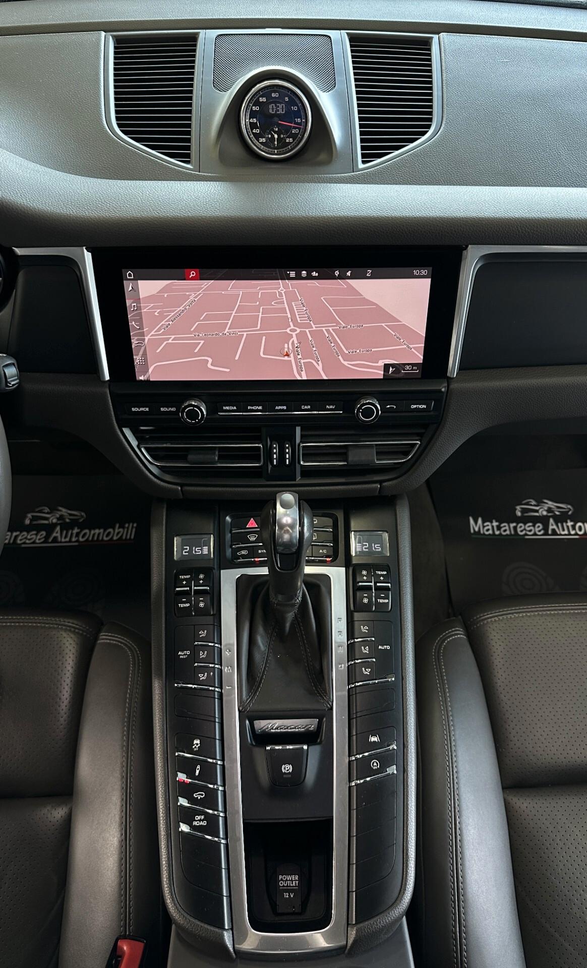 Porsche Macan 2.0 245cv PDK Pelle PASM Finanziabile Garanzia