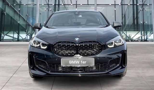 BMW M135 i xDrive H/K HEAD-UP