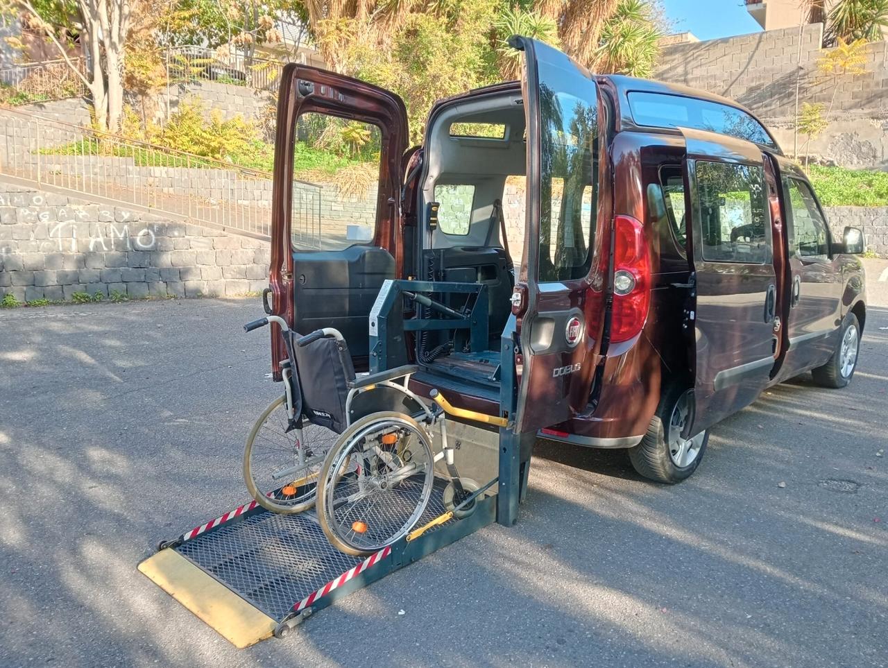 Fiat Doblo Pianale ribassato con rampa disabili in carrozzina
