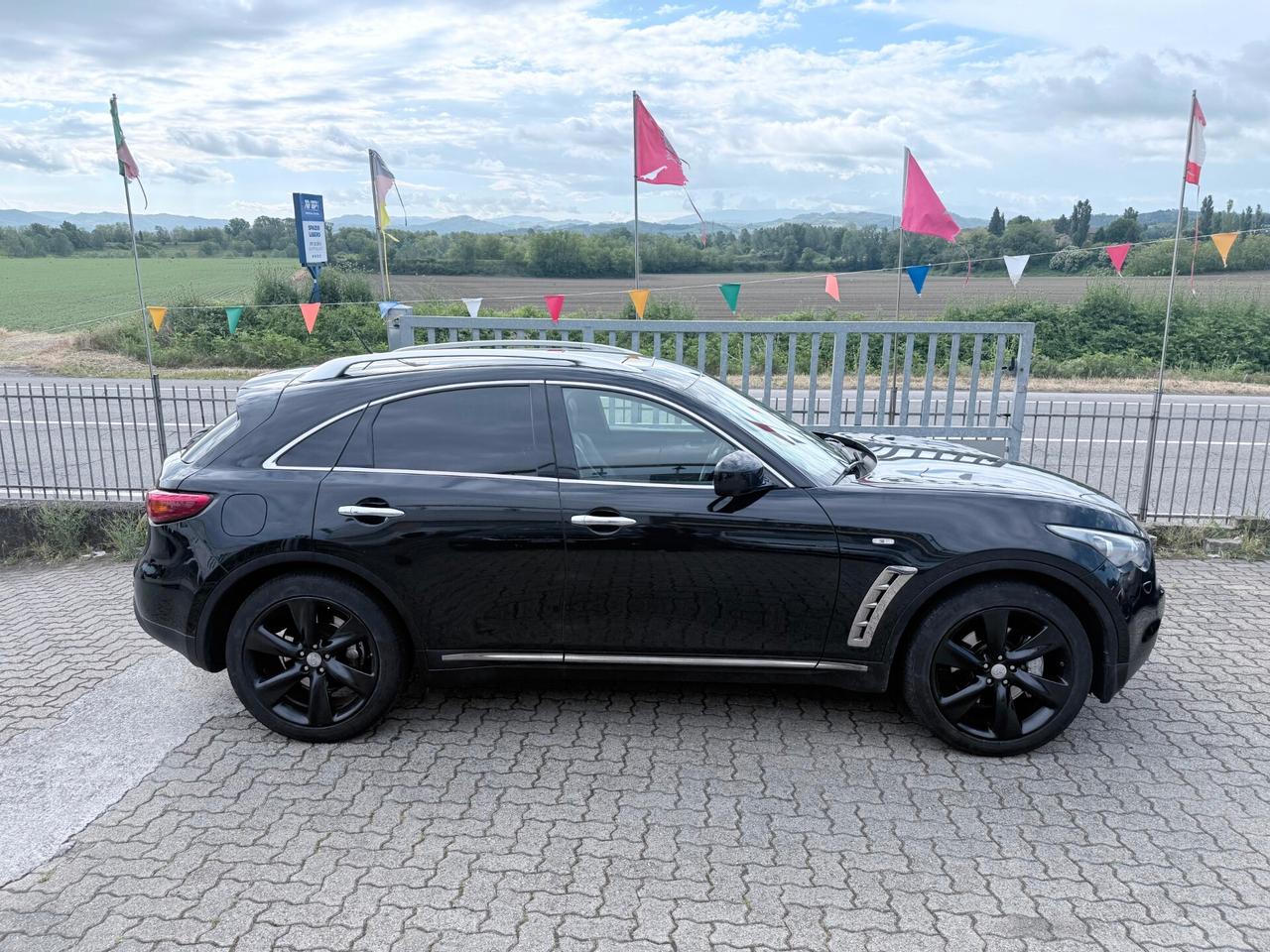 Infiniti FX FX30d S 3.0 DIESEL 4X4