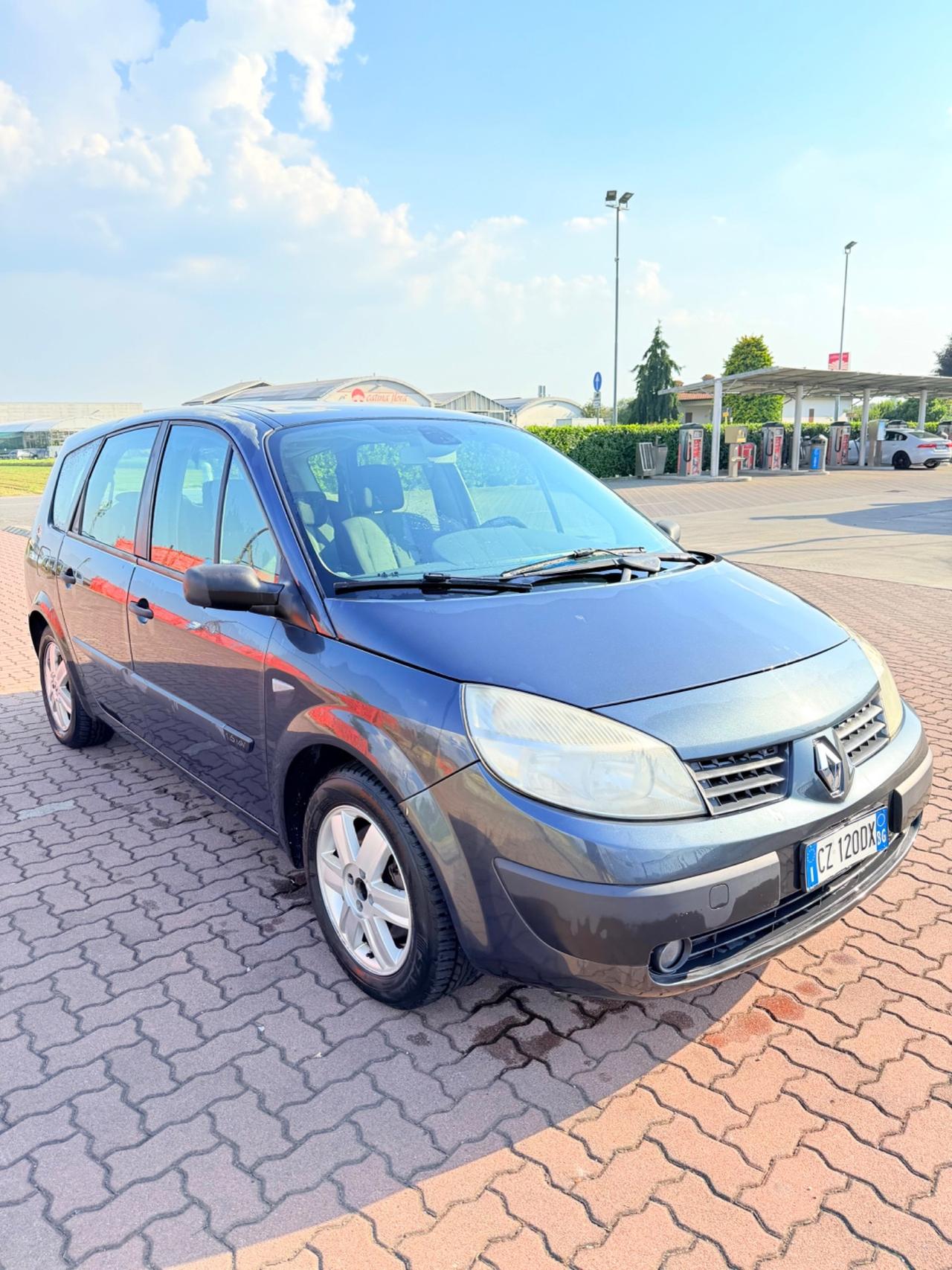 Renault Scenic Scénic 7 Posti GPL