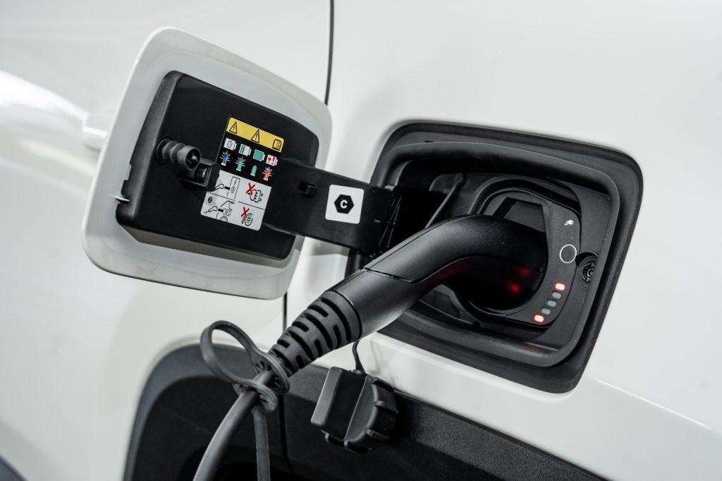 JEEP Renegade 1.3 T4 240CV PHEV 4xe AT6 S 4WD