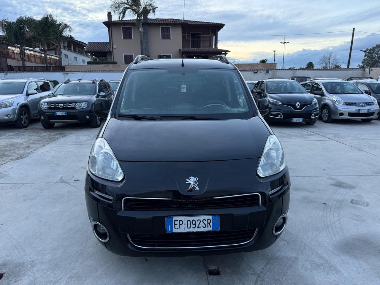 Peugeot Partner 1.6 HDi 92CV AUTOCARRO