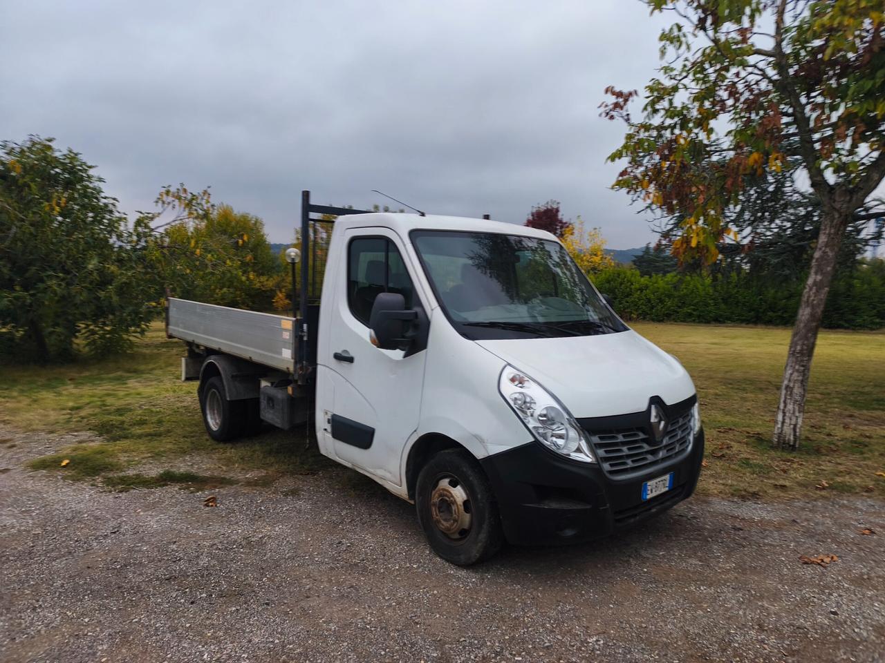 Renault trafic ribaltabile trilaterale