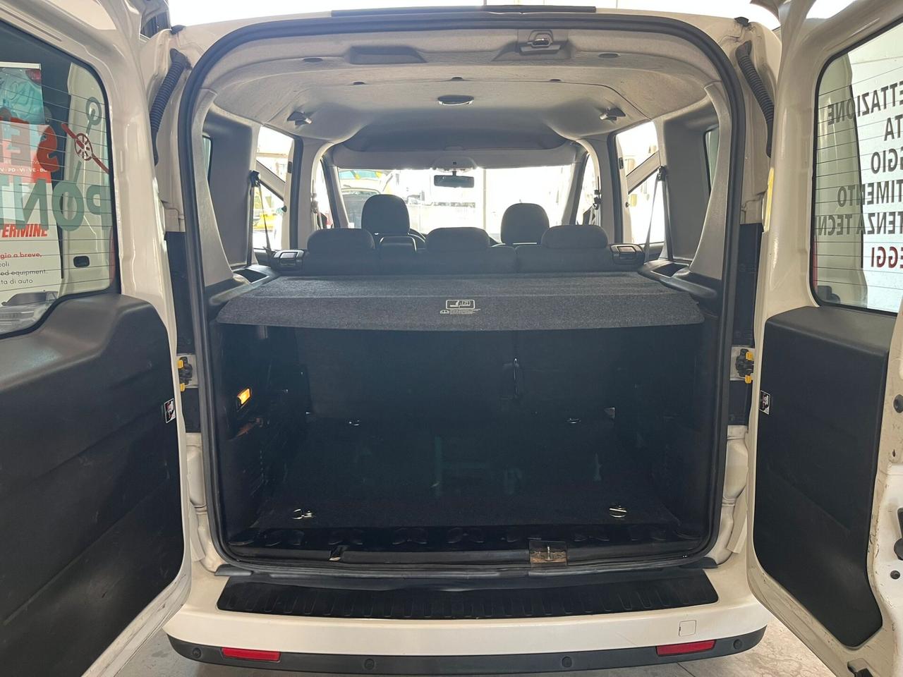 Fiat Doblo 5 POSTI AUTOCARRO