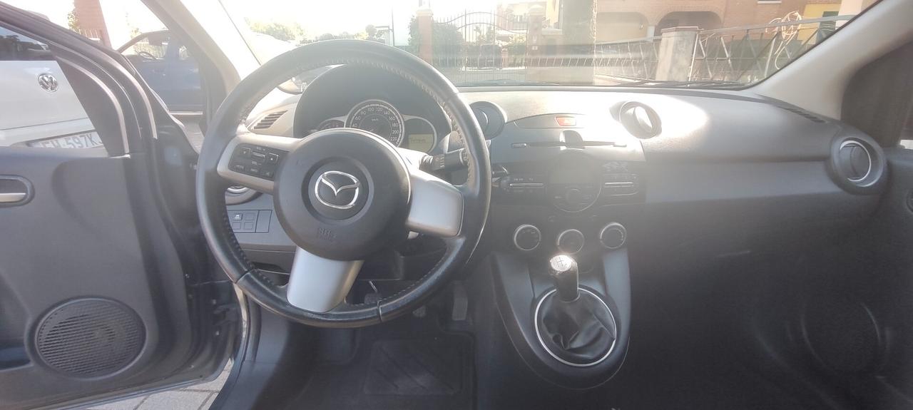 Mazda 2 Mazda2 1.3 16V 75CV 5p. Trendy