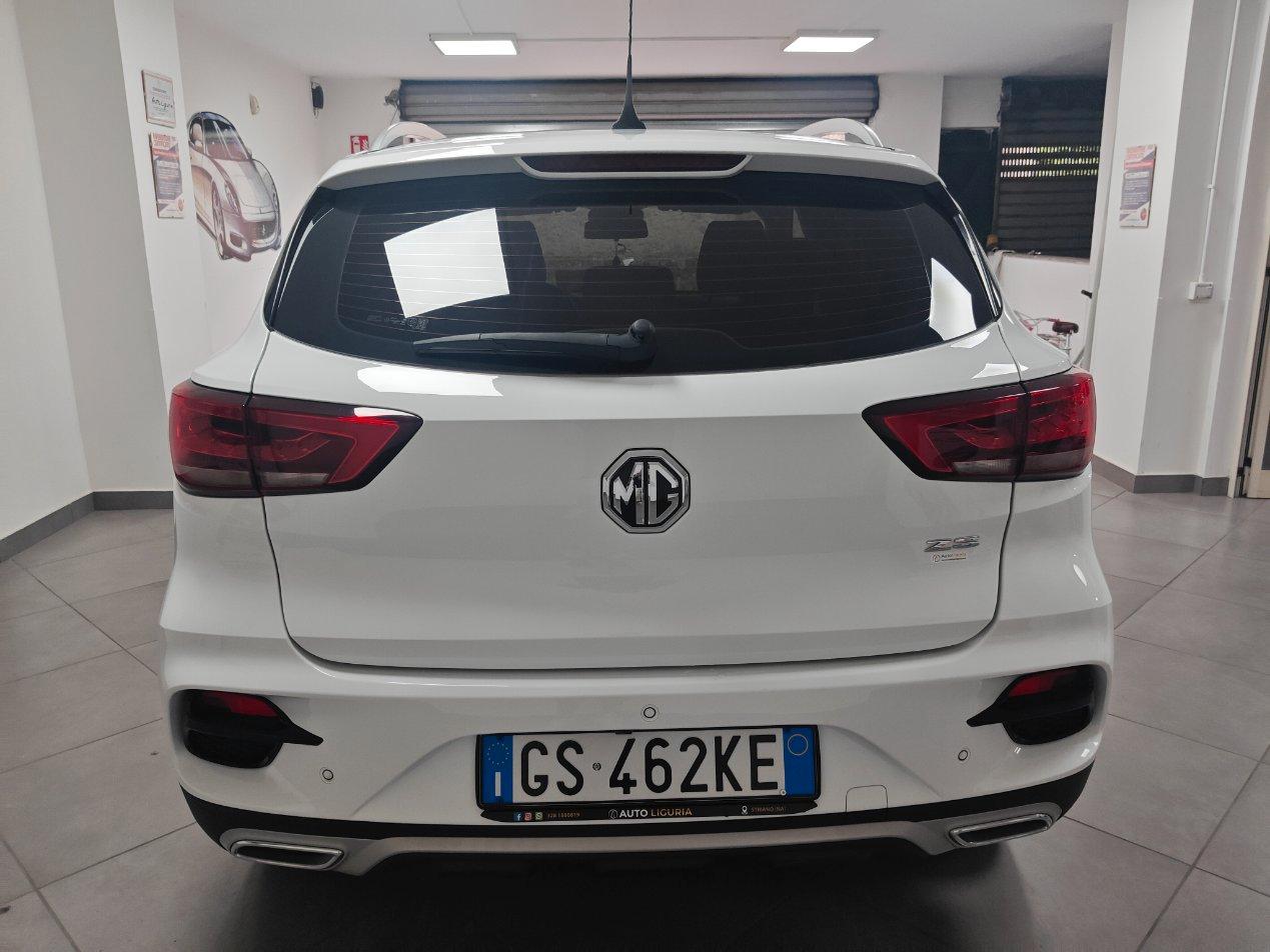 Mg ZS 1.5 Luxury GPL