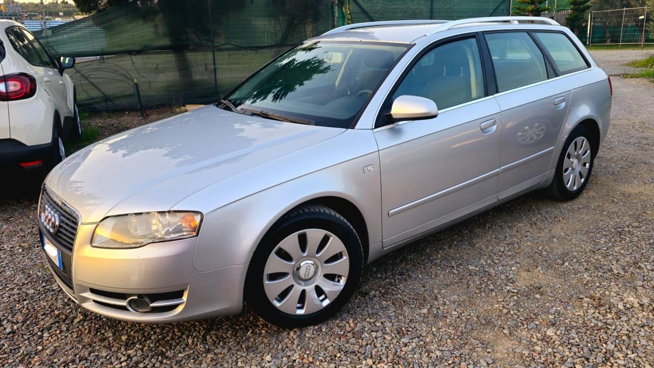 Audi A4 2.0 16V TDI Avant Top