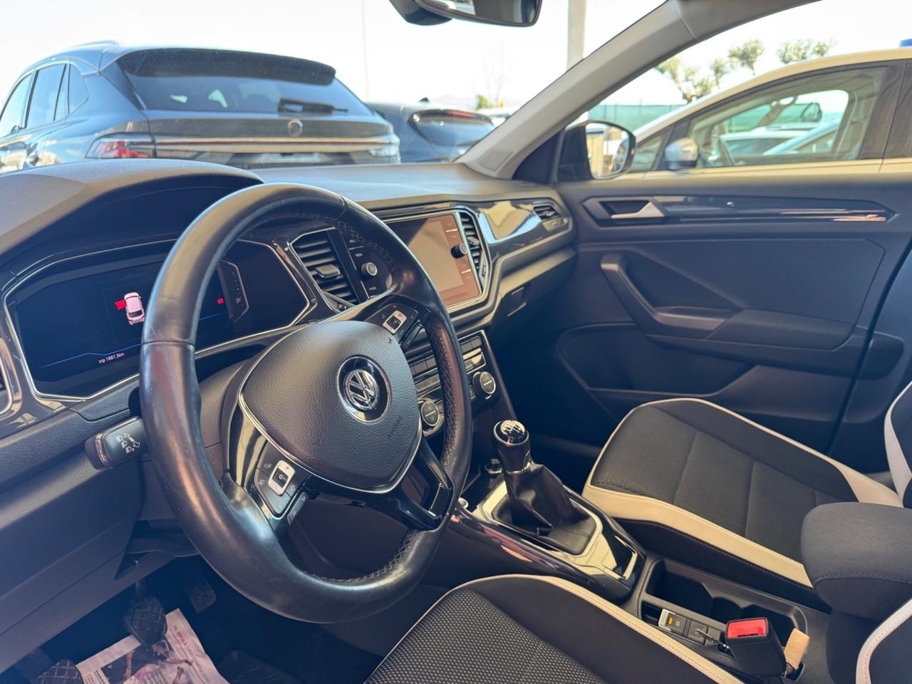 Volkswagen T-Roc 1.6 TDI SCR Advanced BlueMotion Technology