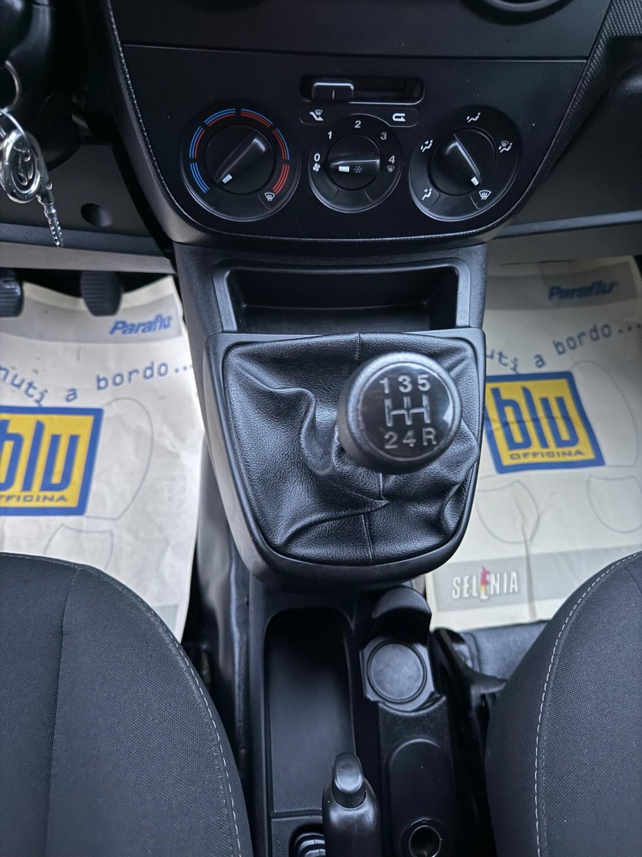 Fiat Fiorino 1.3 MJT 95CV Cargo Adventure GANCIO TRAINO