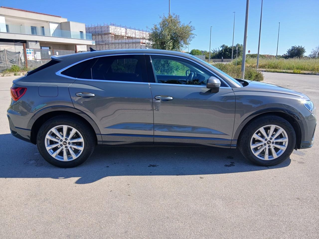 Audi Q3 SPB 35 TDI quattro S tronic Business Plus