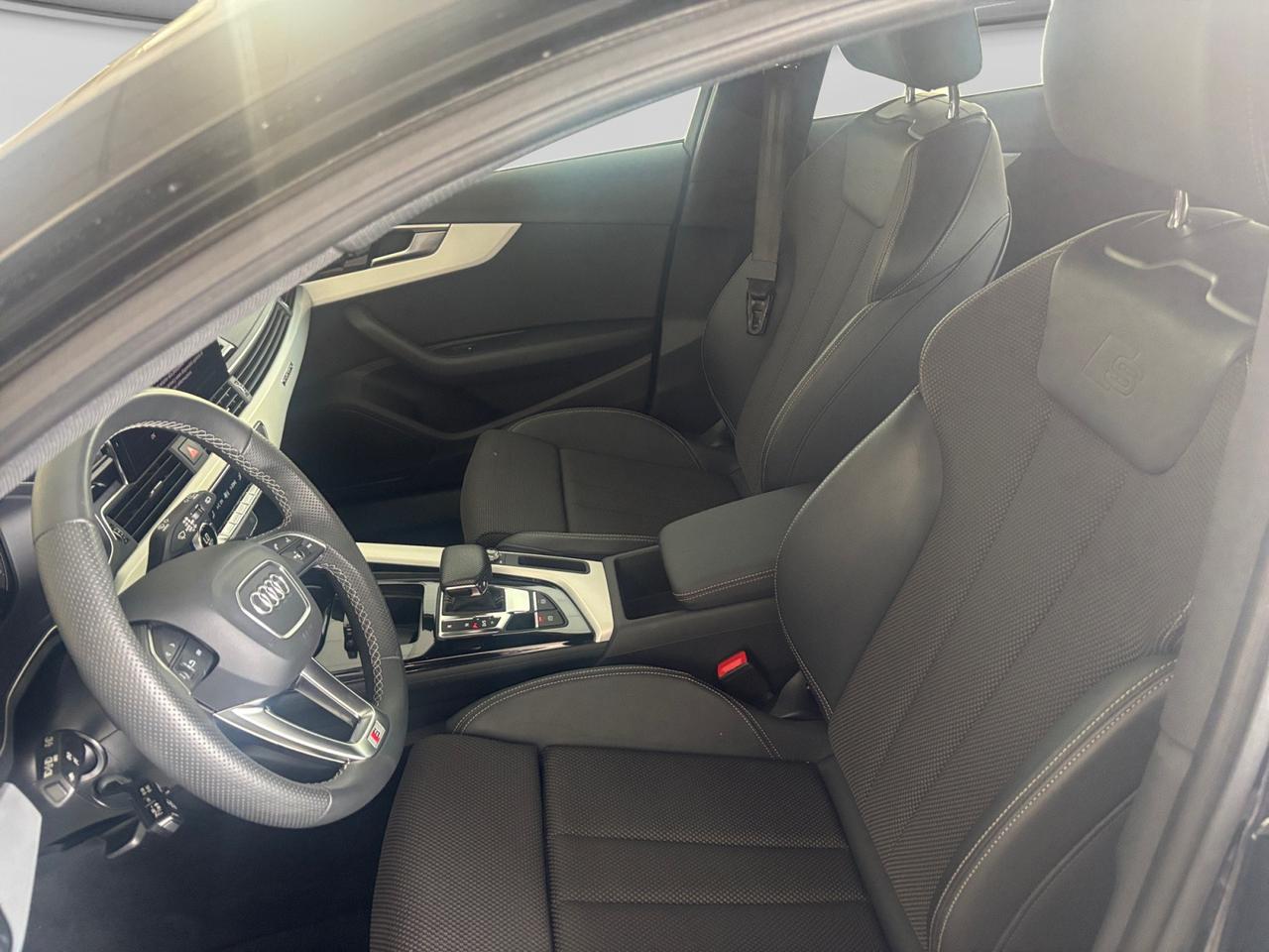 AUDI A4 V 2019 Avant - A4 Avant 40 2.0 tdi mhev S line edition quattro 204cv s-tron