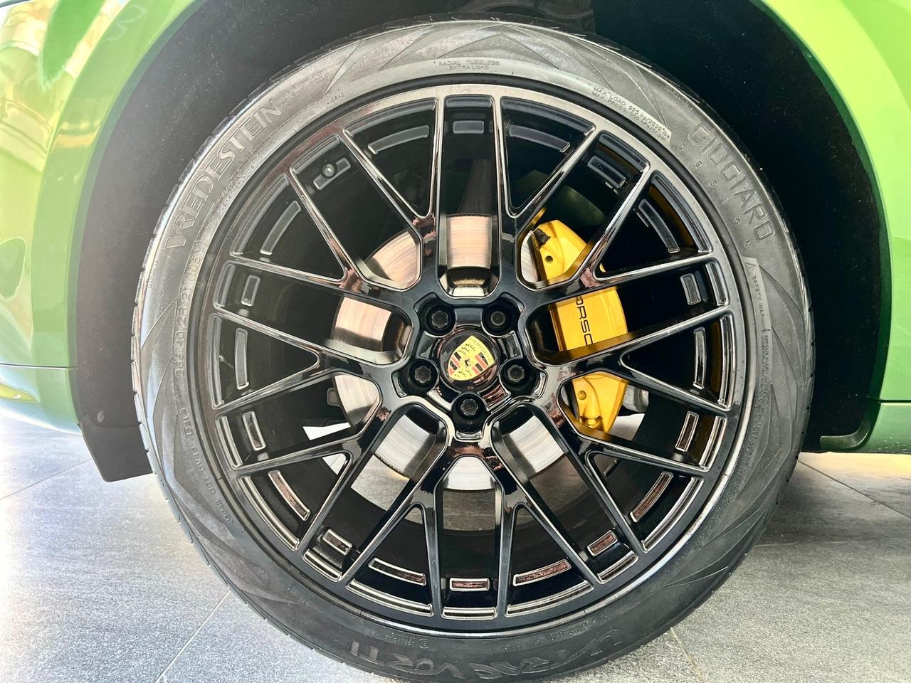Porsche Macan 2.0 BENZINA 245CV PYTHON GREEN (GTS COLOR)