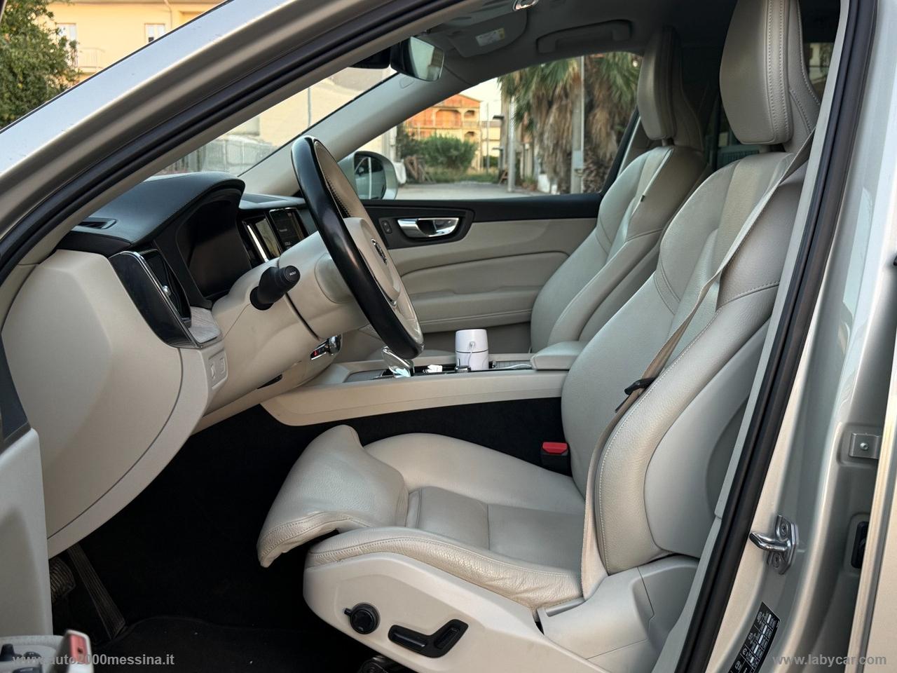 VOLVO XC60 B4 AWD GEARTRONIC INSCRIPTION