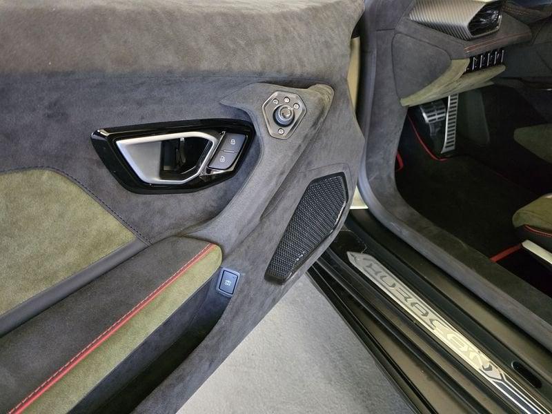 Lamborghini Huracan Sterrato Sterrato