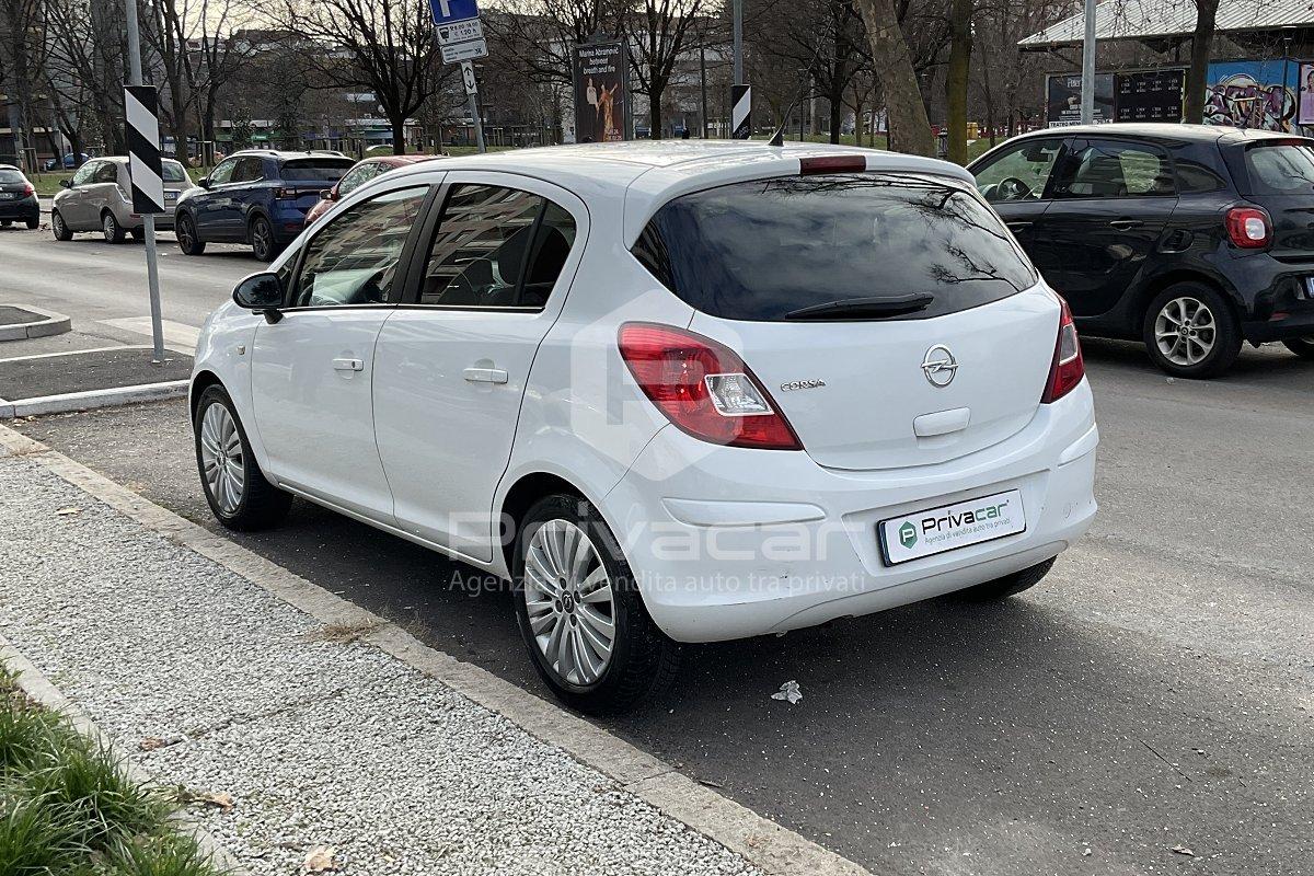 OPEL Corsa 1.2 5 porte Sport