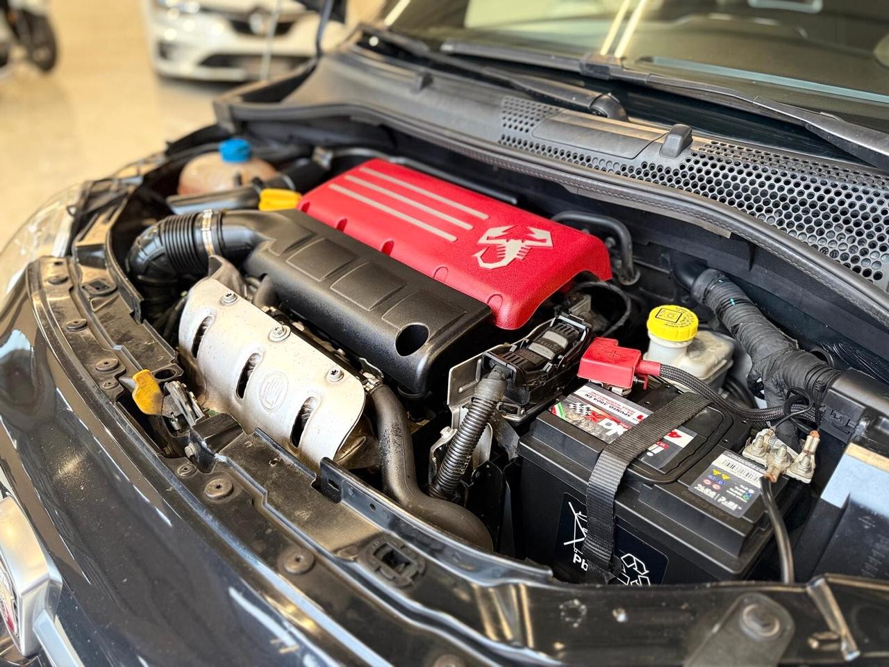 Abarth 595 1.4 Turbo T-Jet 160 CV Pista