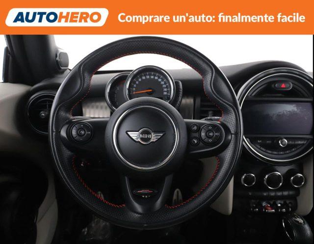 MINI Mini 1.5 Cooper D Cabrio