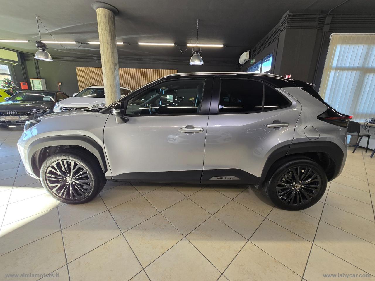 TOYOTA Yaris Cross 1.5 Hybrid 5p. E-CVT Advent.