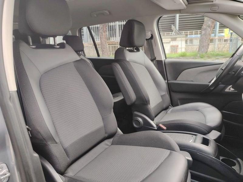 Citroën Grand C4 SpaceTour. C4 SpaceTourer 1.5 Blue-HDi Shine 130 CV EAT8